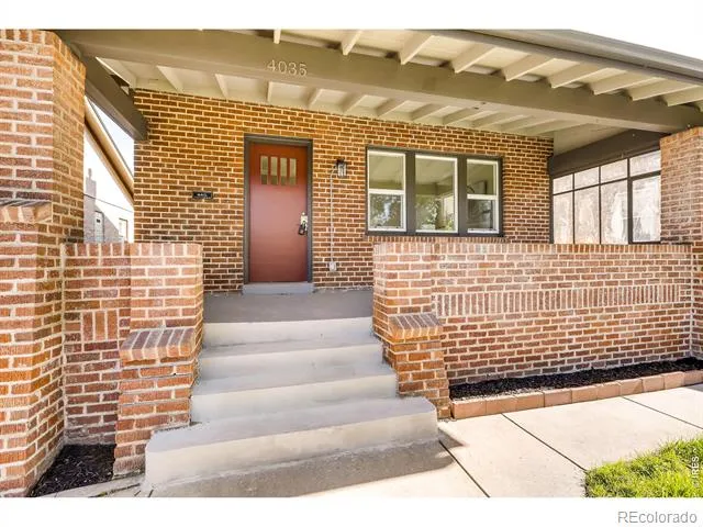 4035 Batavia Place Denver, CO 80220