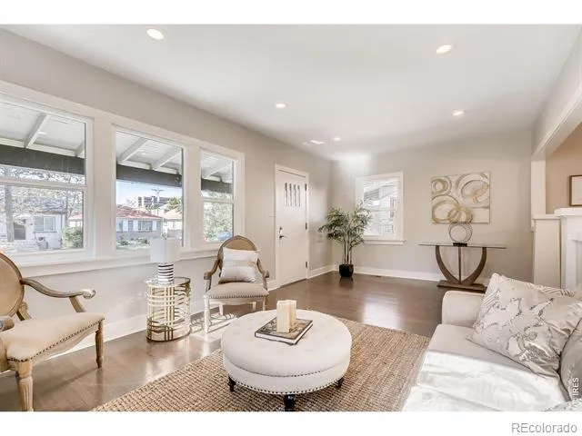 4035 Batavia Place Denver, CO 80220