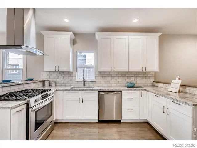 4035 Batavia Place Denver, CO 80220