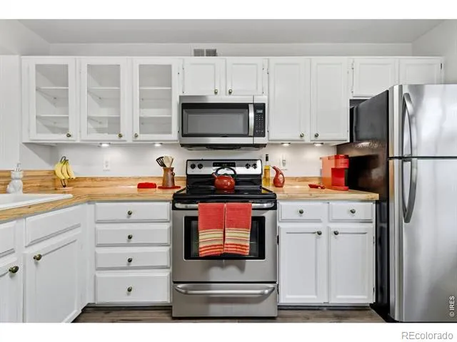 965 S Miller Street #201 Lakewood, CO 80226