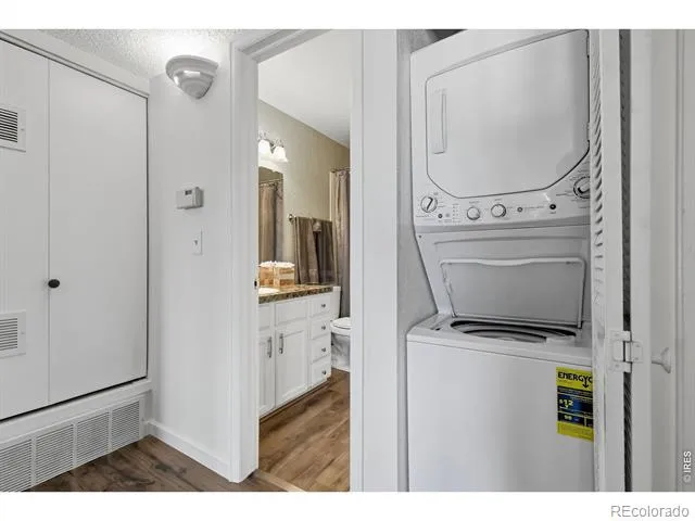 965 S Miller Street #201 Lakewood, CO 80226