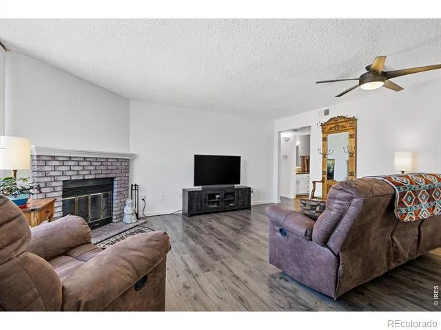 965 S Miller Street #201 Lakewood, CO 80226