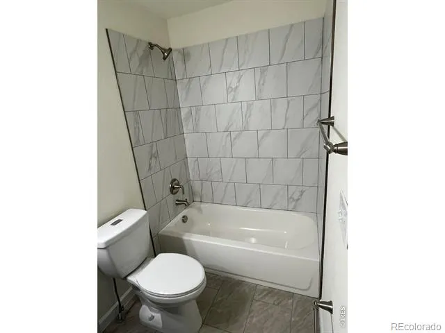 2305 Apple Street Longmont, CO 80504