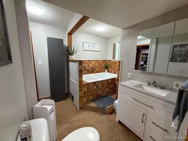 48027 County Road DD Arapahoe, CO 80802