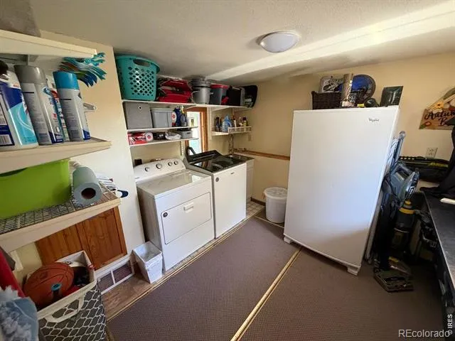 48027 County Road DD Arapahoe, CO 80802