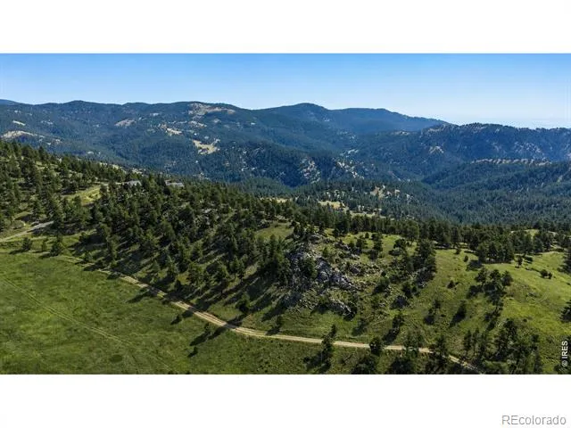 79 Weaver Drive Boulder, CO 80302