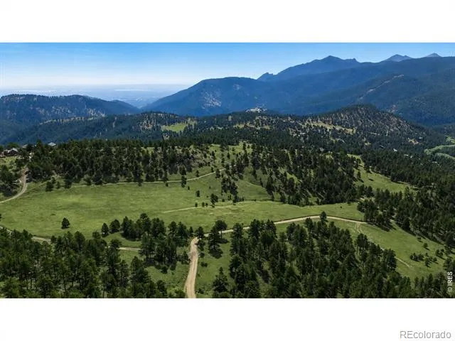 79 Weaver Drive Boulder, CO 80302