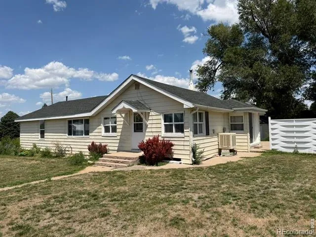 1012 Lincoln Street Wray, CO 80758