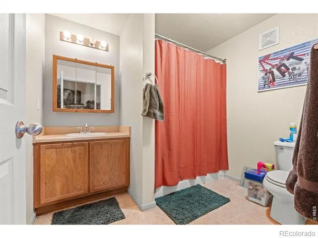 2990 W C STREET #63-204 Greeley, CO 80631