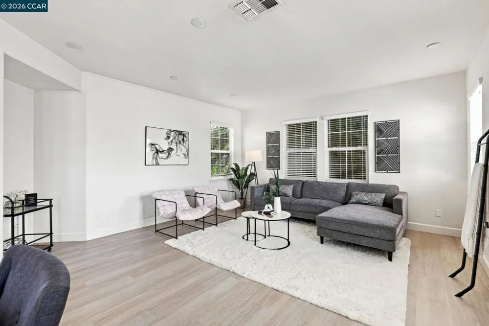 2939 Kobio Dr Concord, CA 94519