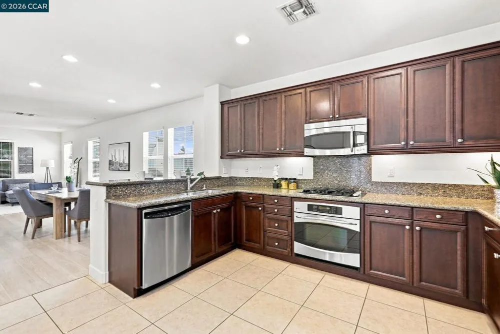 2939 Kobio Dr Concord, CA 94519