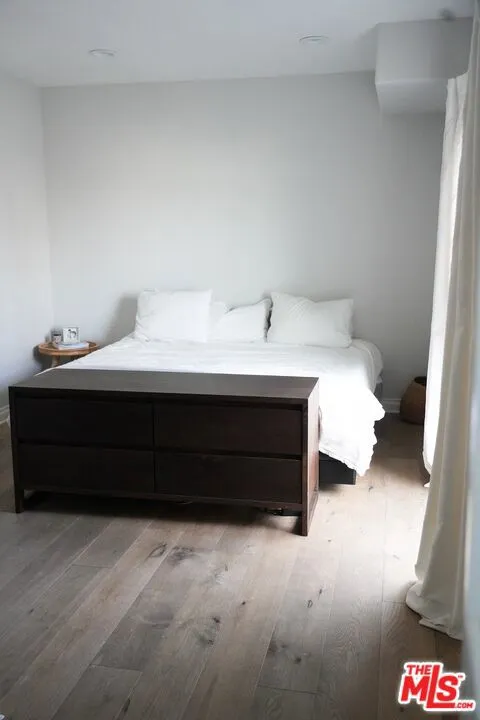 1038 11th Street #D Santa Monica, CA 90403