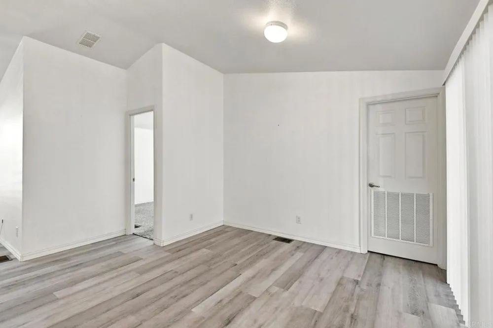 1515 Capalina Road #15 San Marcos, CA 92069