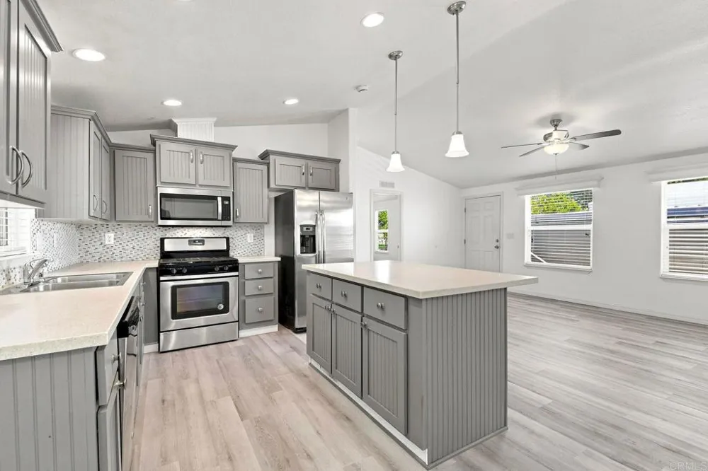 1515 Capalina Road #15 San Marcos, CA 92069