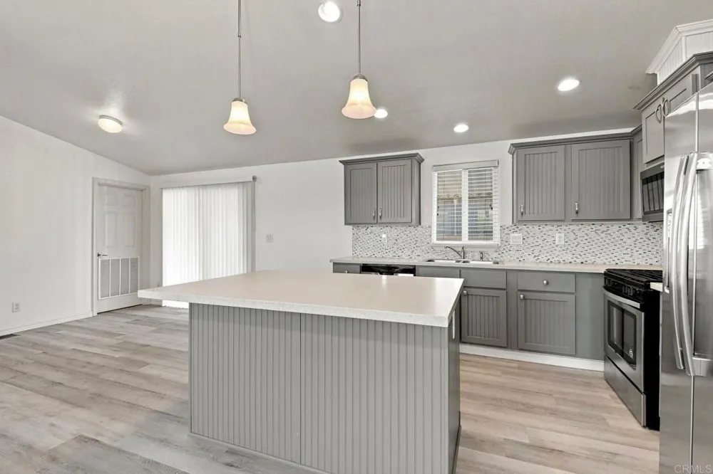 1515 Capalina Road #15 San Marcos, CA 92069