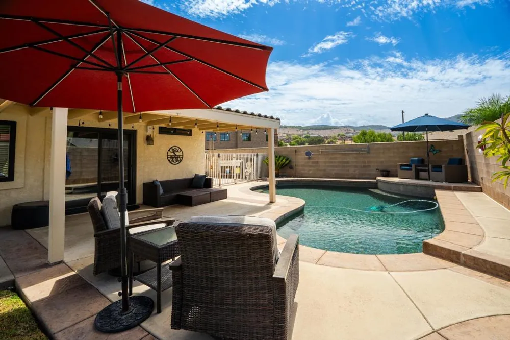 9116 Lake Valley Road El Cajon, CA 92021