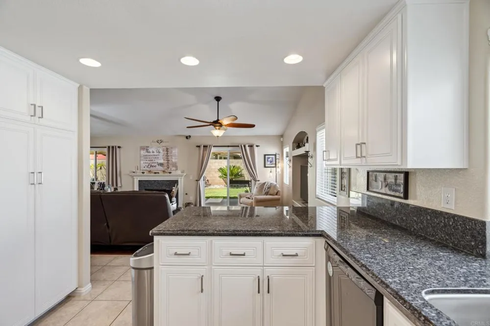 9116 Lake Valley Road El Cajon, CA 92021
