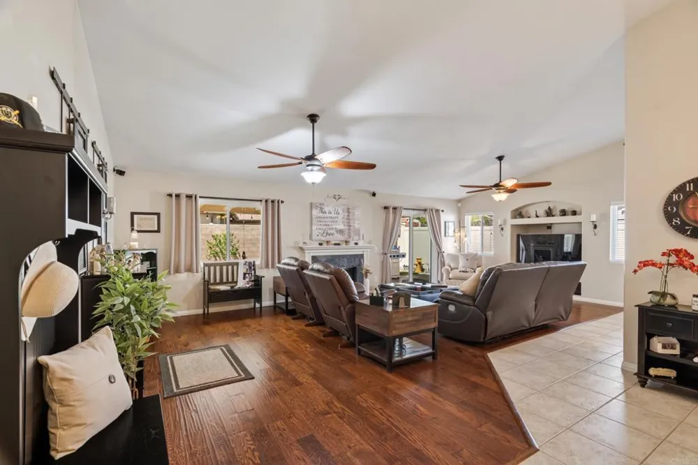 9116 Lake Valley Road El Cajon, CA 92021