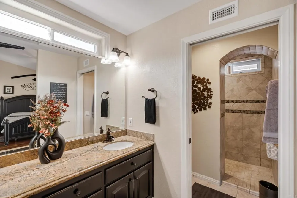 9116 Lake Valley Road El Cajon, CA 92021