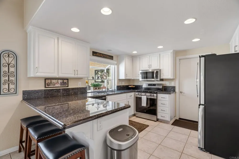 9116 Lake Valley Road El Cajon, CA 92021