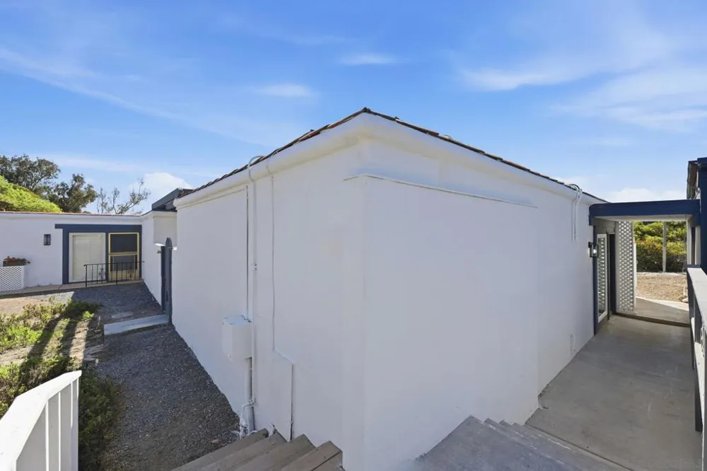 3621 Vista Campana S #11 Oceanside, CA 92057
