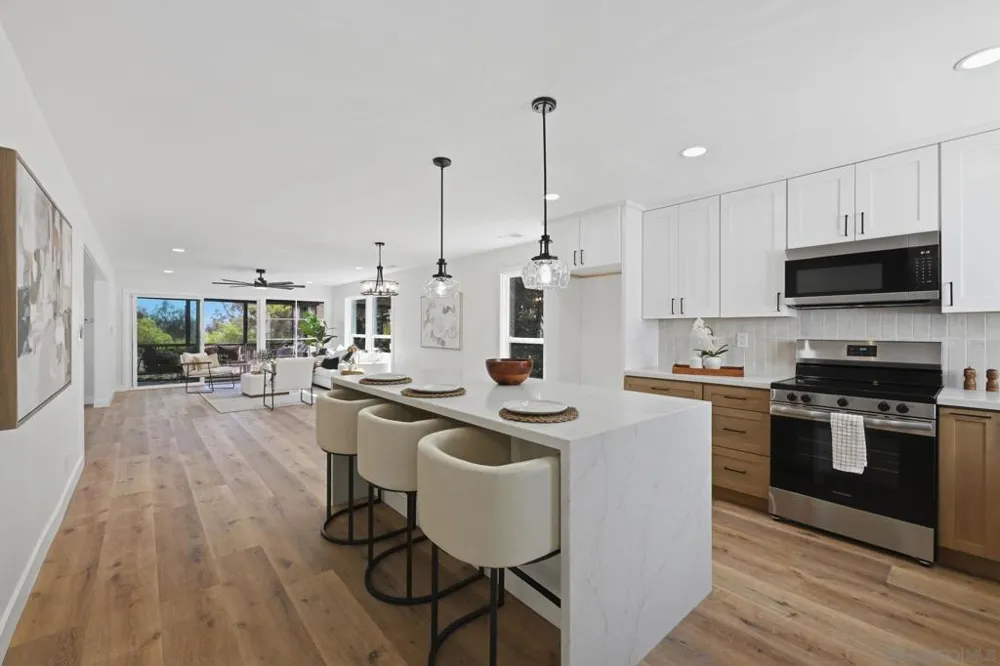 3621 Vista Campana S #11 Oceanside, CA 92057