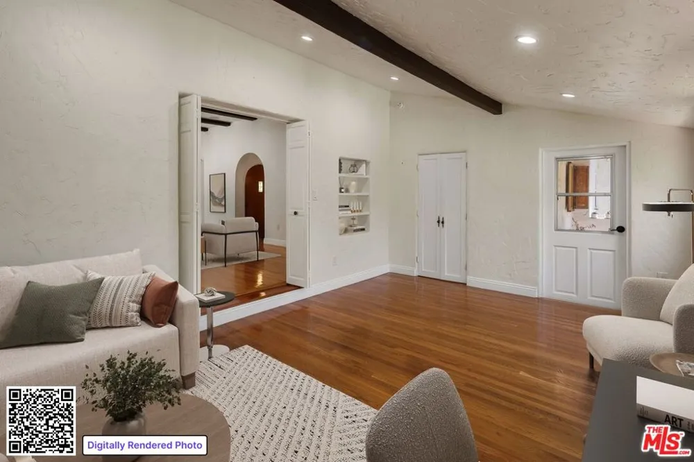 3447 Primera Avenue Los Angeles, CA 90068