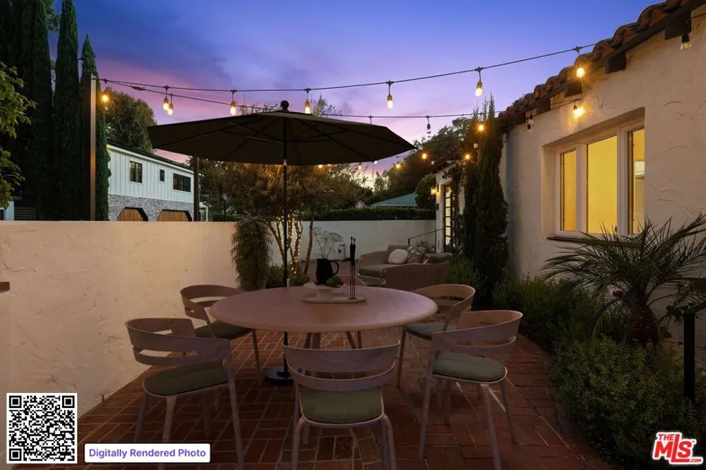 3447 Primera Avenue Los Angeles, CA 90068