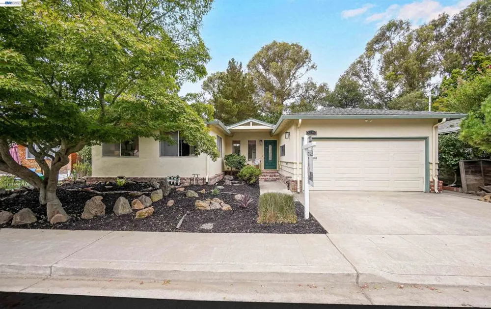 3404 Saddle Dr Hayward, CA 94541