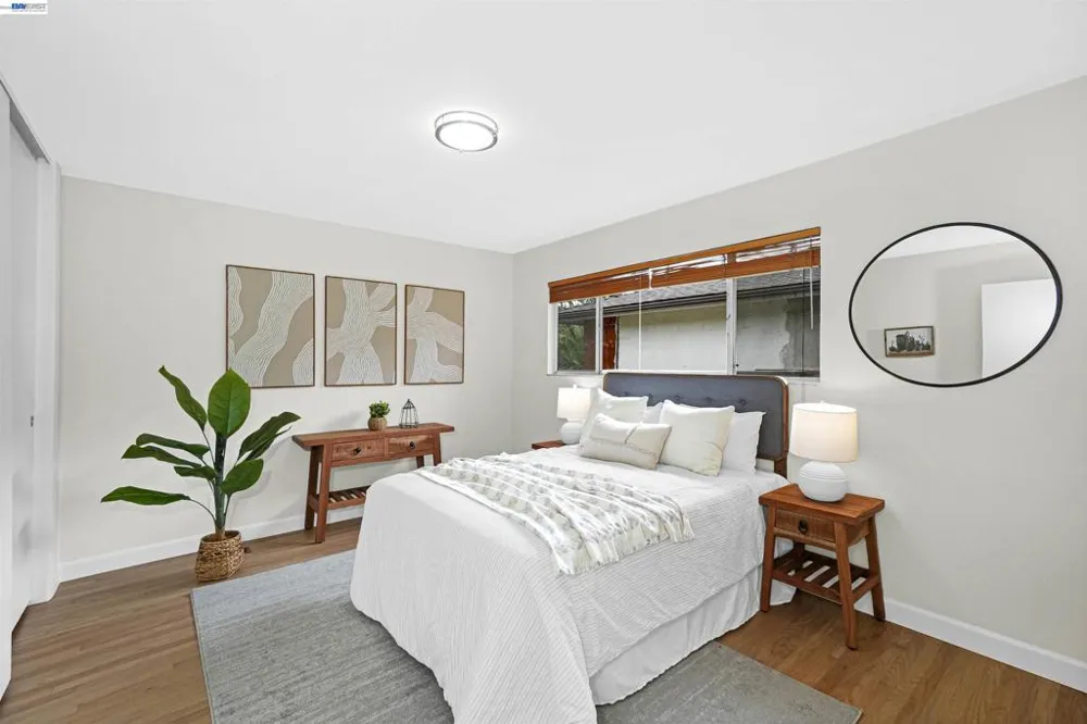 3404 Saddle Dr Hayward, CA 94541
