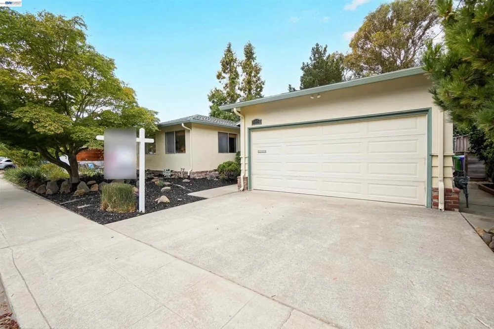 3404 Saddle Dr Hayward, CA 94541