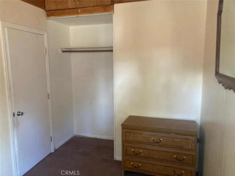 143 Western Cedar Glen, CA 92321