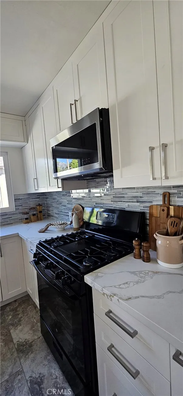 10344 Oro Vista Avenue Sunland, CA 91040