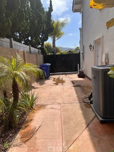 3313 Cabo Court Carlsbad, CA 92009
