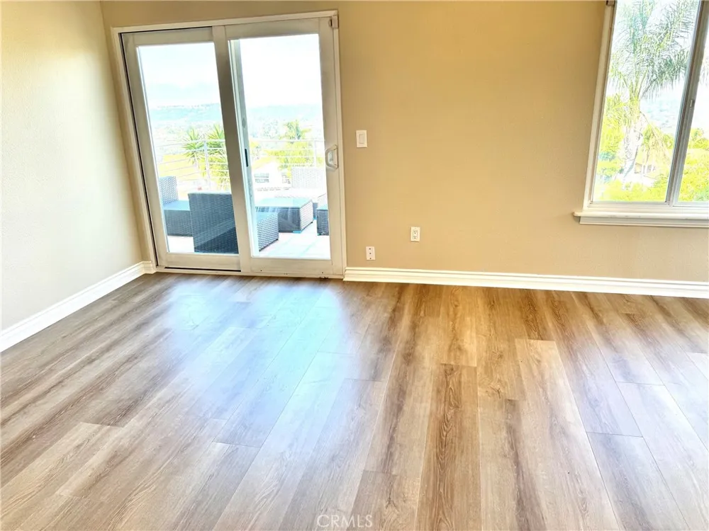 3313 Cabo Court Carlsbad, CA 92009