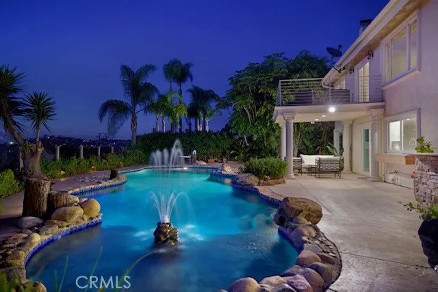 3313 Cabo Court Carlsbad, CA 92009
