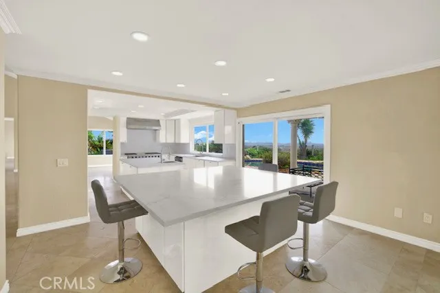3313 Cabo Court Carlsbad, CA 92009