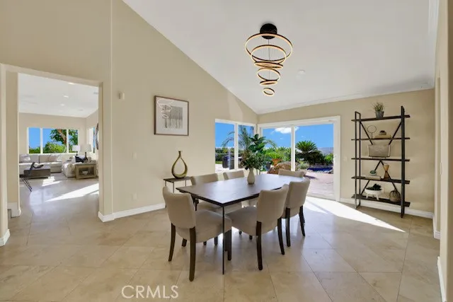 3313 Cabo Court Carlsbad, CA 92009