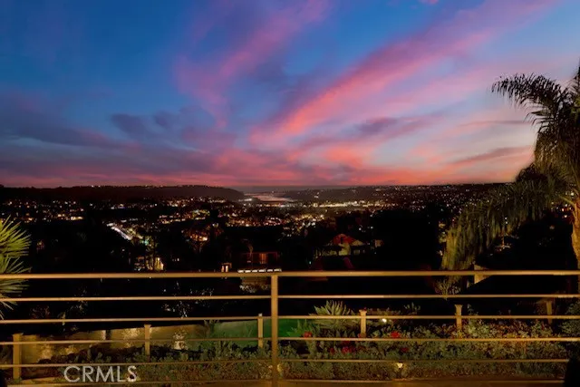3313 Cabo Court Carlsbad, CA 92009