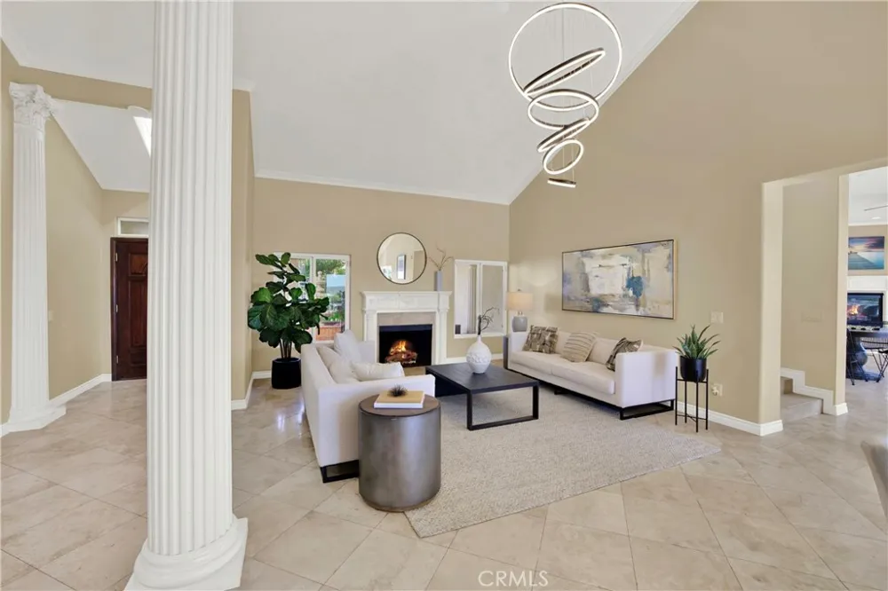 3313 Cabo Court Carlsbad, CA 92009