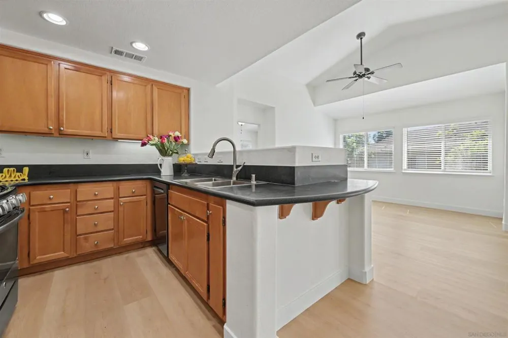 10414 Scripps Poway Pkwy #94 San Diego, CA 92131