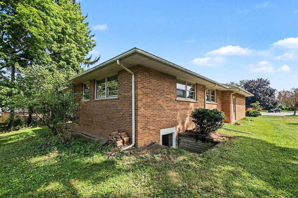 1234 Clague Street Ann Arbor, MI 48103