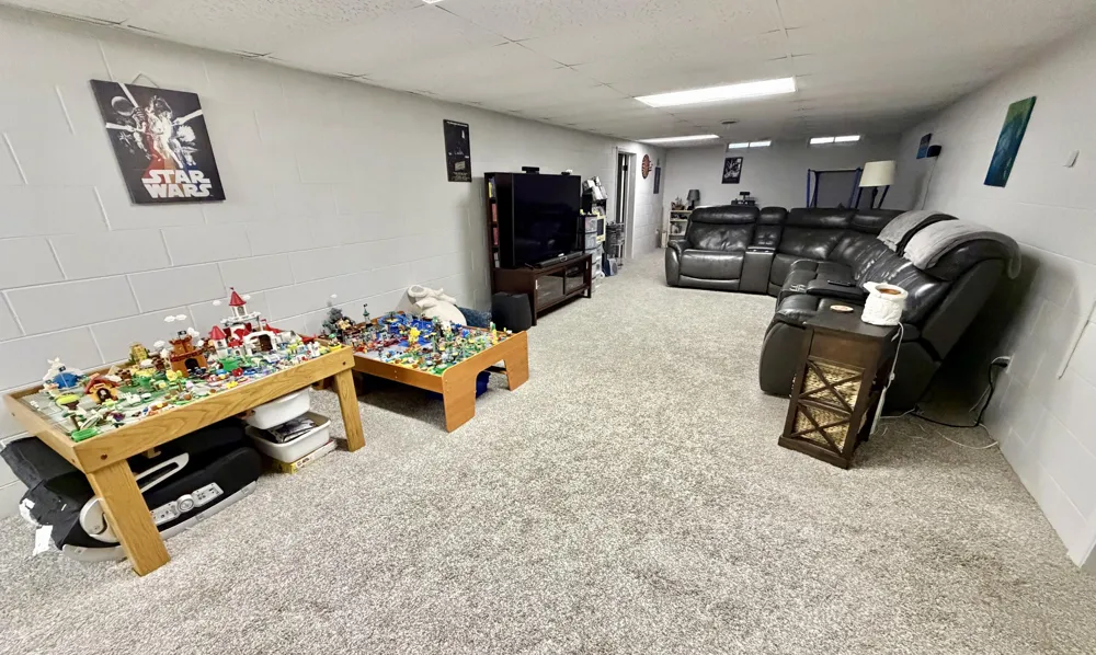 3063 Glenside Boulevard Muskegon, MI 49441