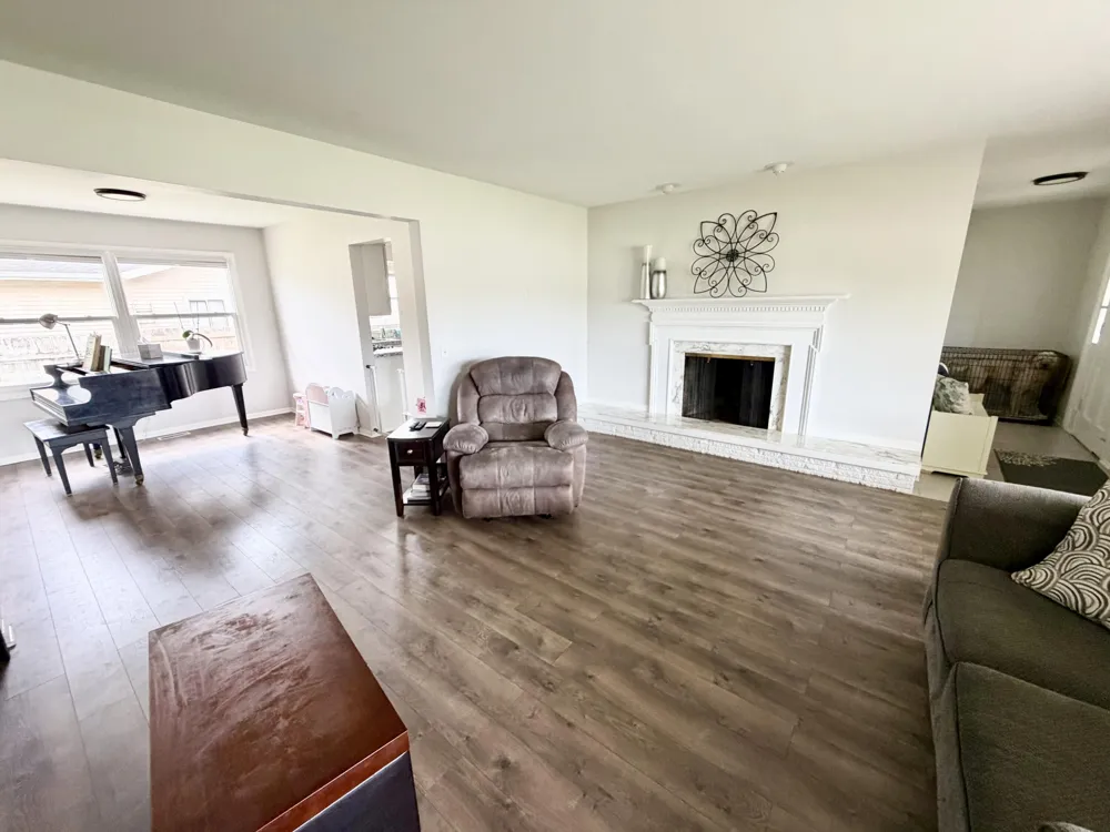 3063 Glenside Boulevard Muskegon, MI 49441