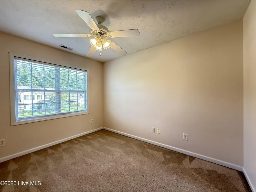 157 Mendover Drive Jacksonville, NC 28546