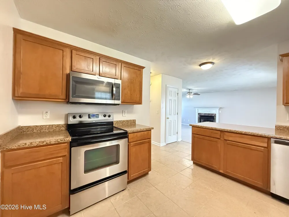 157 Mendover Drive Jacksonville, NC 28546