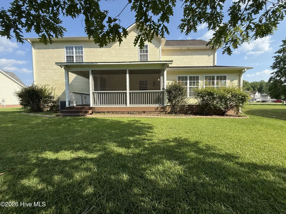 157 Mendover Drive Jacksonville, NC 28546