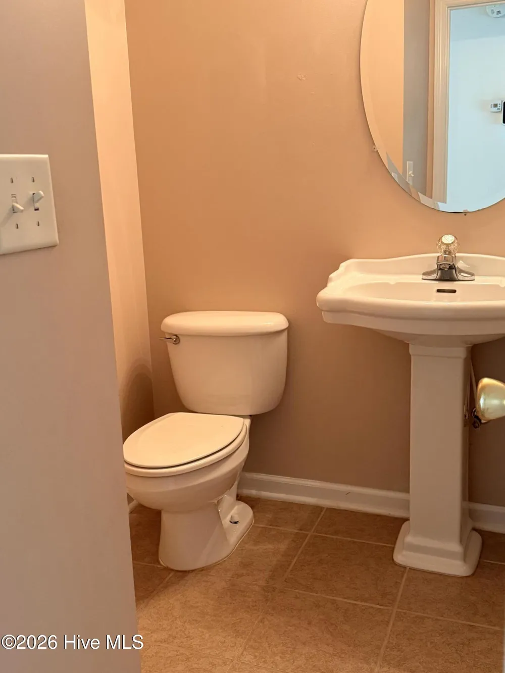 157 Mendover Drive Jacksonville, NC 28546