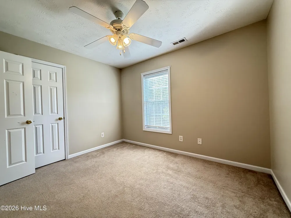 157 Mendover Drive Jacksonville, NC 28546