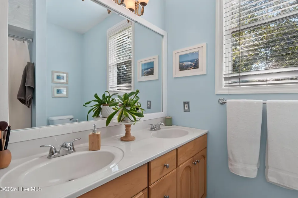 122 Mount Vernon Drive Wilmington, NC 28403